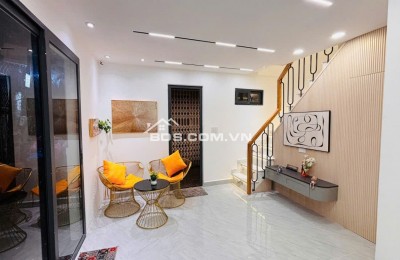 Bán Nhà đường Cô Giang, Phường 2, quận Phú Nhuận, 30m2. 2 Tầng, 3PN có PN Trệt. Nhỉnh 4Tỷ